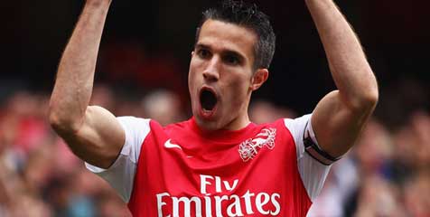Rooney: RVP Akan Jadi Ancaman Terbesar United