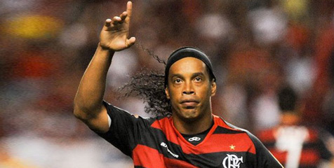 Ronaldinho Dapat Sambutan Meriah di Bolivia