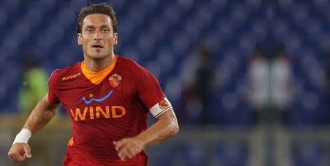 Totti Masih Buka Pintu Untuk Gli Azzurri
