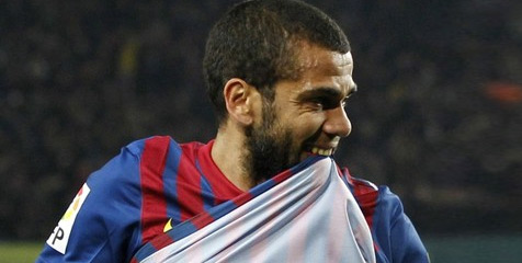Dani Alves: Real Madrid Tidak Fair Play! Dani Alves: Real Madrid Tidak Fair Play!