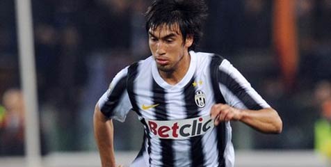 Estigarribia: Memakai Kostum Juventus Adalah Sebuah Kebanggaan Estigarribia: Memakai Kostum Juventus Adalah Sebuah Kebanggaan