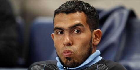 Demi Tunggu PSG, Tevez Rela Nganggur Hingga Akhir Musim
