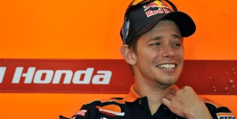 Stoner Lewatkan Hari Pertama Uji Coba MotoGP