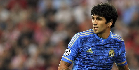 Resmi: Lucho Gonzalez Balik ke Porto