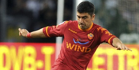 Resmi: City Pinjam David Pizarro Hingga Akhir Musim