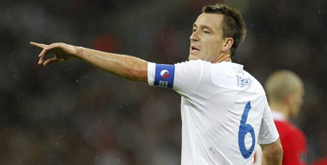 Terry Siap Mundur dari Timnas Inggris Terry Siap Mundur dari Timnas Inggris