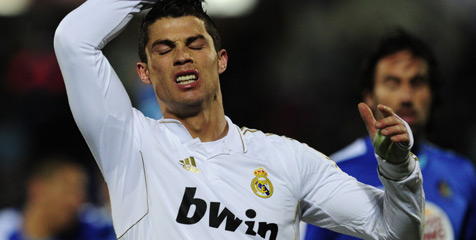 Galau, Ronaldo Curhat Ingin Balik ke MU Galau, Ronaldo Curhat Ingin Balik ke MU