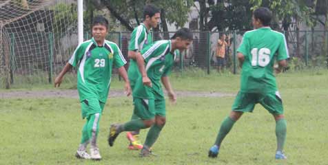 Bajul Ijo Menang, Dua Tim Surabaya Kuasai Klasemen Bajul Ijo Menang, Dua Tim Surabaya Kuasai Klasemen