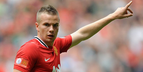 Tom Cleverley Akan Bela Setan Merah Kontra Liverpool