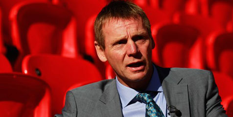Stuart Pearce, Manajer Interim Inggris Pengganti Capello