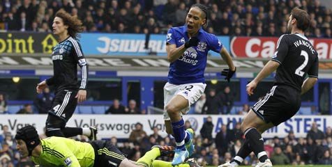 Review: Everton Bunuh Asa Chelsea