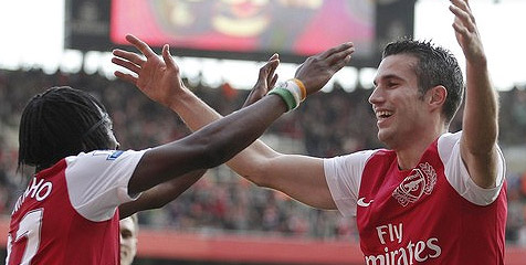 Gervinho Tak Ingin Van Persie Dijual