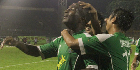 Subangkit Tak Permasalahkan Permainan Individu Parker Subangkit Tak Permasalahkan Permainan Individu Parker