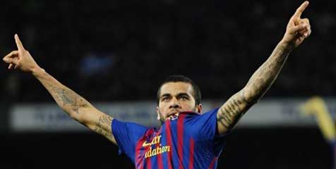 Alves Ingin Barca Tetap Waspada
