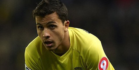 Lupakan Santos, Nilmar Fokus di Villarreal