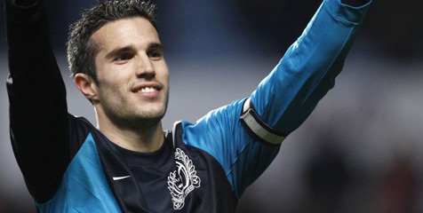 Ibra Sarankan Van Persie Tinggalkan Arsenal Ibra Sarankan Van Persie Tinggalkan Arsenal