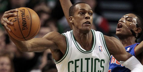 Lempar Ofisial, Rajon Rondo Dihukum