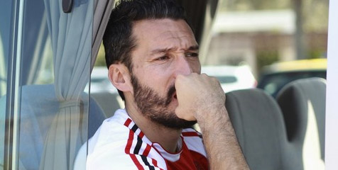 Zambrotta Belum Tahu Masa Depannya di Milan