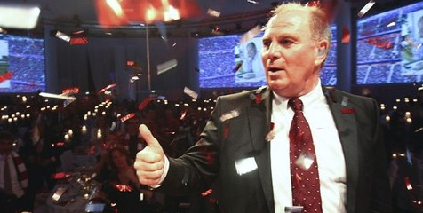 Uli Hoeness: Bayern Harus Lupakan Partai Final