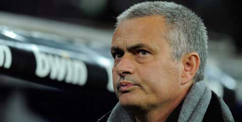 Mourinho Batal Hadiri Final Piala Carling