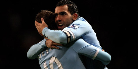Tak Tertekan, Dzeko Senang Tevez Kembali