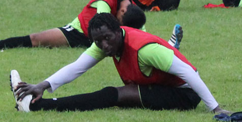 Ibrahima Tak Mungkin Turun Lawan Arema