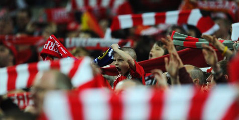 Fans Liverpool Tewas di London Fans Liverpool Tewas di London