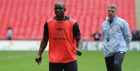 Micah Richards Anggap Capello Pilih Kasih