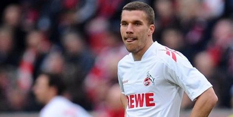 Inter dan Milan Beradu Cepat Dapatkan Podolski