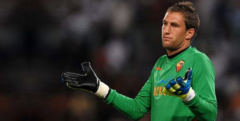 Stekelenburg Inginkan Balas Dendam Atas Lazio Stekelenburg Inginkan Balas Dendam Atas Lazio