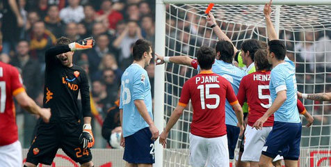 Review: 10 Lawan 10, Roma Takluk di Tangan Lazio