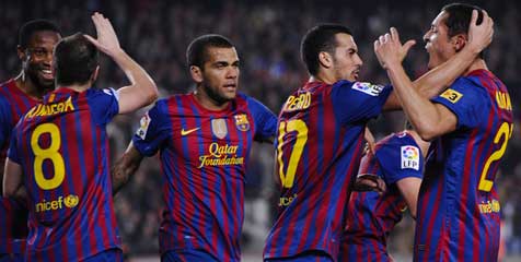 Alves: Barca, Jaga Peluang di La Liga!