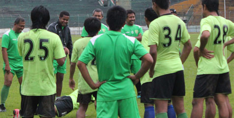 Sore Nanti Persebaya Seleksi Tiga Striker