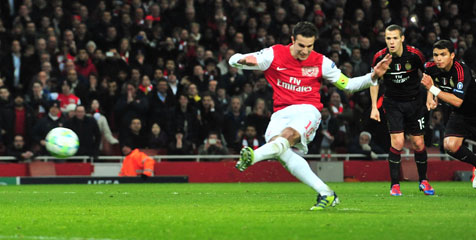 Review: Menang 3-0, Arsenal Gagal Ke Perempat Final Review: Menang 3-0, Arsenal Gagal Ke Perempat Final