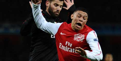 Shearer Dukung Chamberlain Ke Euro 2012