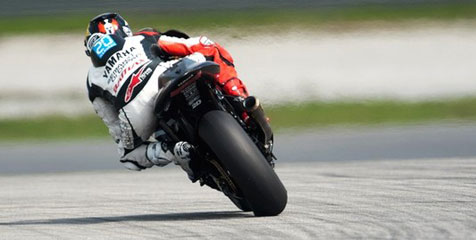 Lorenzo: Ban Lunak Buat Motor Penuh Teka-Teki