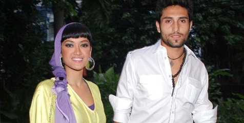 Jupe Batalkan Pernikahan Dengan Gaston Castano Jupe Batalkan Pernikahan Dengan Gaston Castano