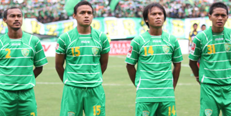 IPL Review: Bungkam Persebaya, Persibo Kokoh di Puncak