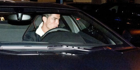 Baru Berumur Sebulan, Lamborghini Ronaldo Sudah Mogok Baru Berumur Sebulan, Lamborghini Ronaldo Sudah Mogok
