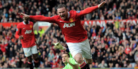 Review: Dua Gol Rooney Bawa United Ke Puncak