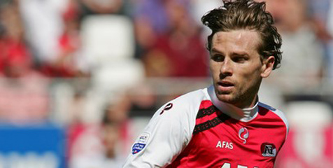 Akhir Musim Brett Holman Milik Aston Villa