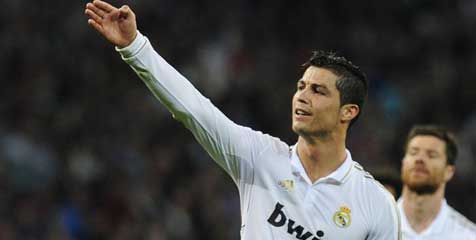 Review: Madrid Buat Bernabeu Bersorak Review: Madrid Buat Bernabeu Bersorak