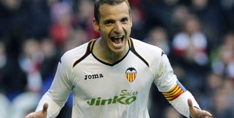 Review: Hat-trick Soldado Hajar Bilbao