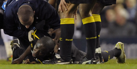 Fabrice Muamba Masih Dalam Kondisi Kritis