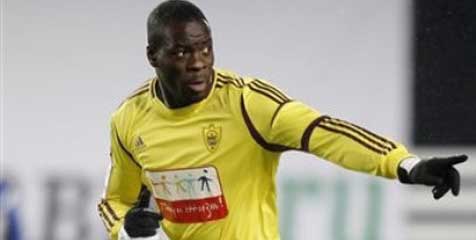 Rasisme, Chris Samba Dilempari Sebuah Pisang