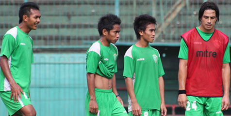 Andik Vermansyah Kembali Berlatih Bersama Persebaya IPL