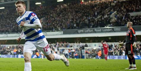 Review: Gol Menit Akhir Tumbangkan Liverpool Review: Gol Menit Akhir Tumbangkan Liverpool