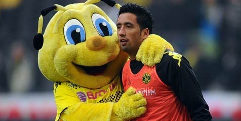Akhir Musim, Lucas Barrios Menuju Guangzhou Evergrande Akhir Musim, Lucas Barrios Menuju Guangzhou Evergrande
