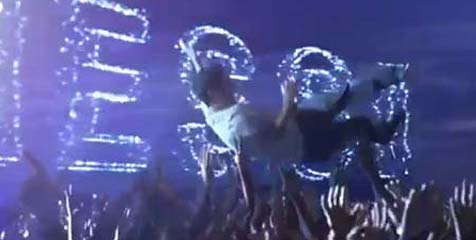 'Headbanging' Ala Messi, Torres, Lampard, Wilshere, Aguero, Drogba 'Headbanging' Ala Messi, Torres, Lampard, Wilshere, Aguero, Drogba