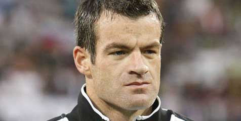 Redknapp: Nelsen Adalah Pemain Yang Saya Kejar